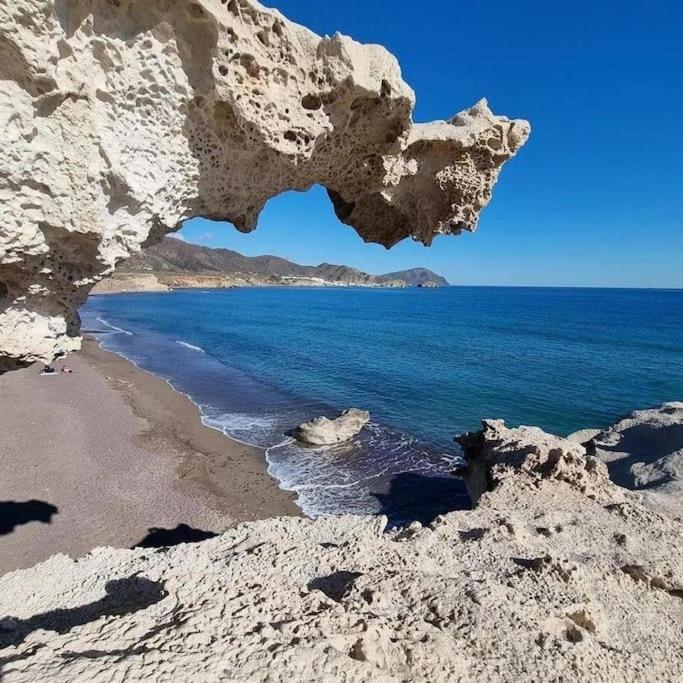 Apartamento Los Escullos Acantilado Almería Buitenkant foto